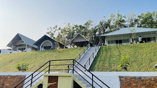 Dense Family Resort